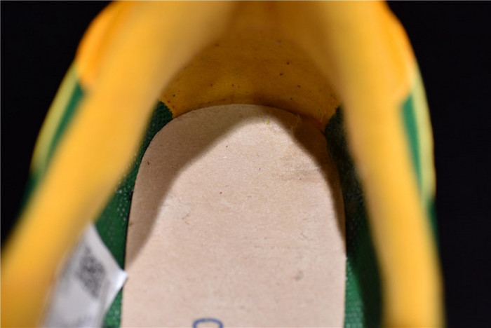 sacai nike ldv waffle green pink yellow bv0073-301