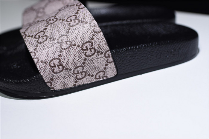 gc leather slide sandal with plaid